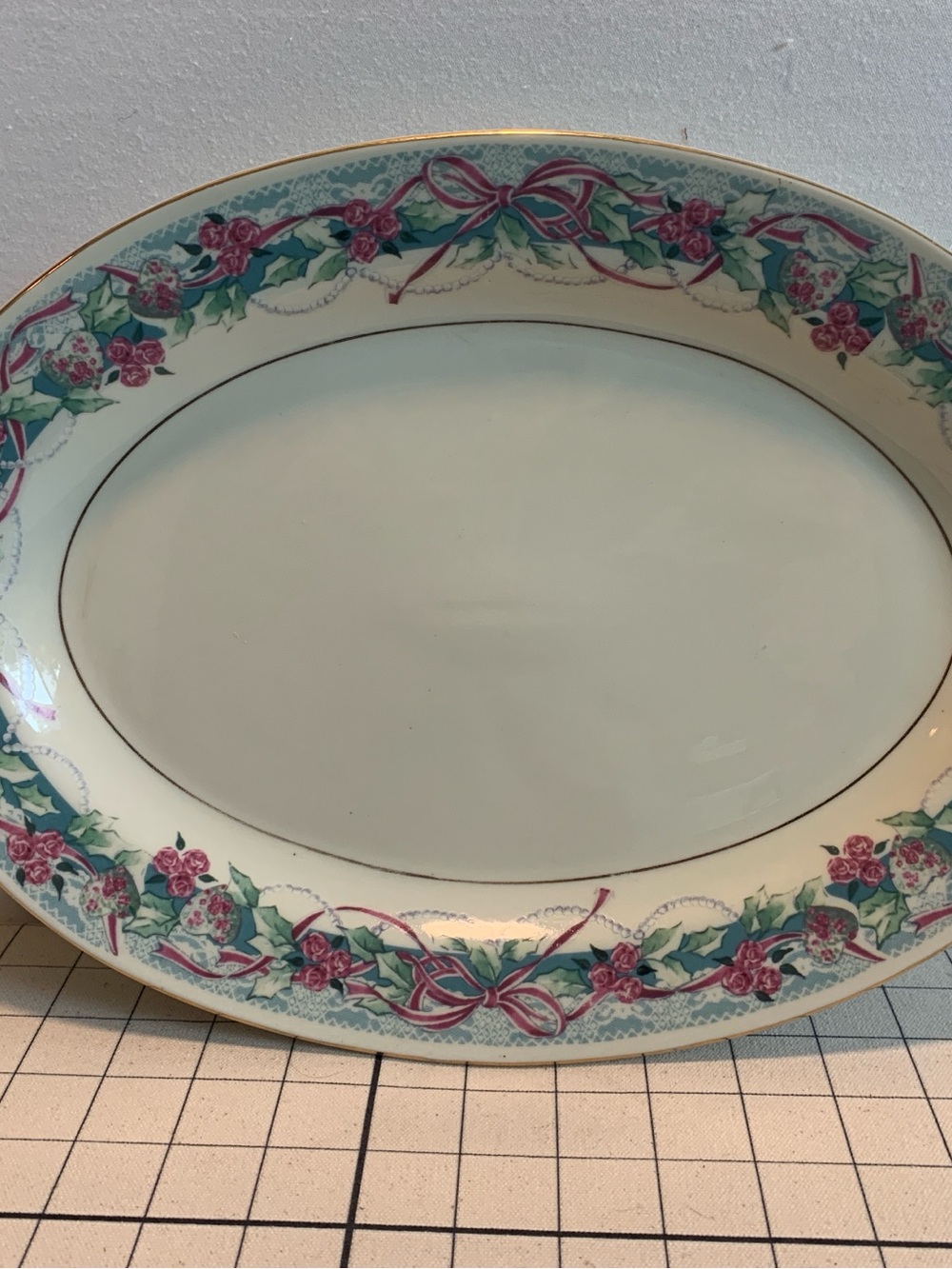 Meiwa “Victorian Christmas” Oval Serving Platter: Grandmillenial Aesthetic